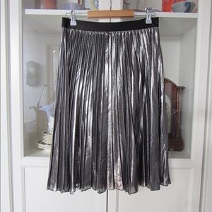 NWT Express Metallic Silver Pleated Midi Skirt